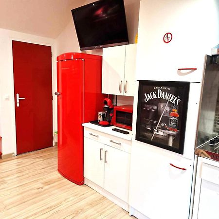 11 - Tres Joli 2 Pieces Tout Equipe Pour 1 A 5 Personnes, Vue Sur Parc Arbore, Parking Privatif Gratuit, Grand Fourgon Possible, Tout Le Linge De Maison Est Fourni Razac-sur-lʼIsle Exteriér fotografie